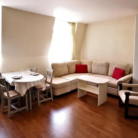 Apartament Viktoria *